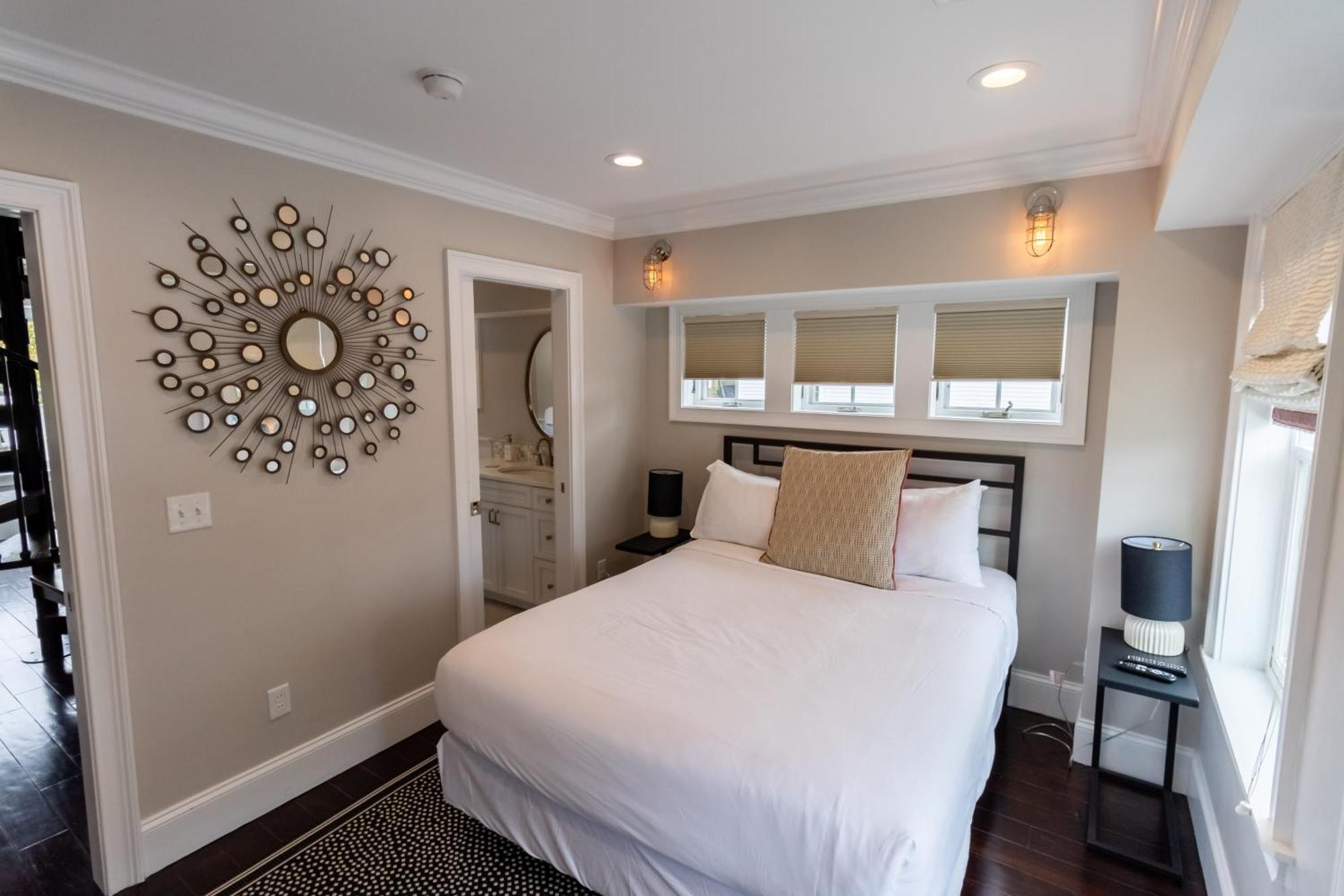The Newport Lofts - 543 Thames Street Apartment Екстериор снимка